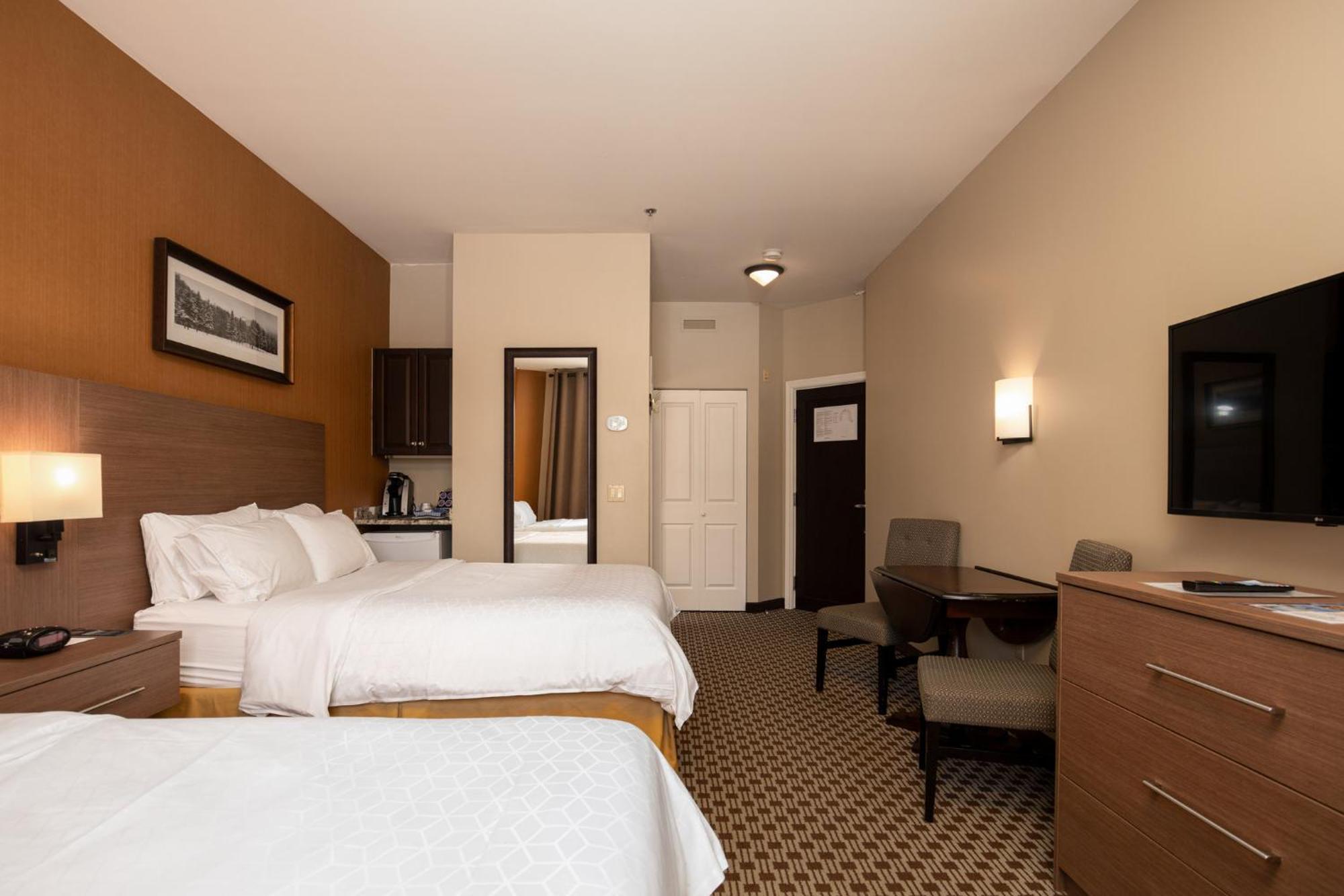 Holiday Inn Express & Suites Tremblant, An Ihg Hotel Mont-Tremblant Extérieur photo